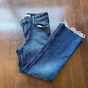 ZaraWomen's Dark Blue Frayed Hem Jeans